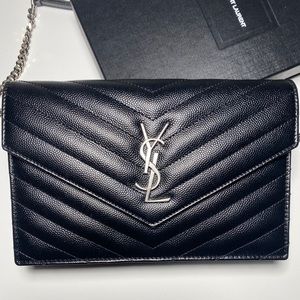 ‼️SOLD‼️ Saint Laurent wallet on chain